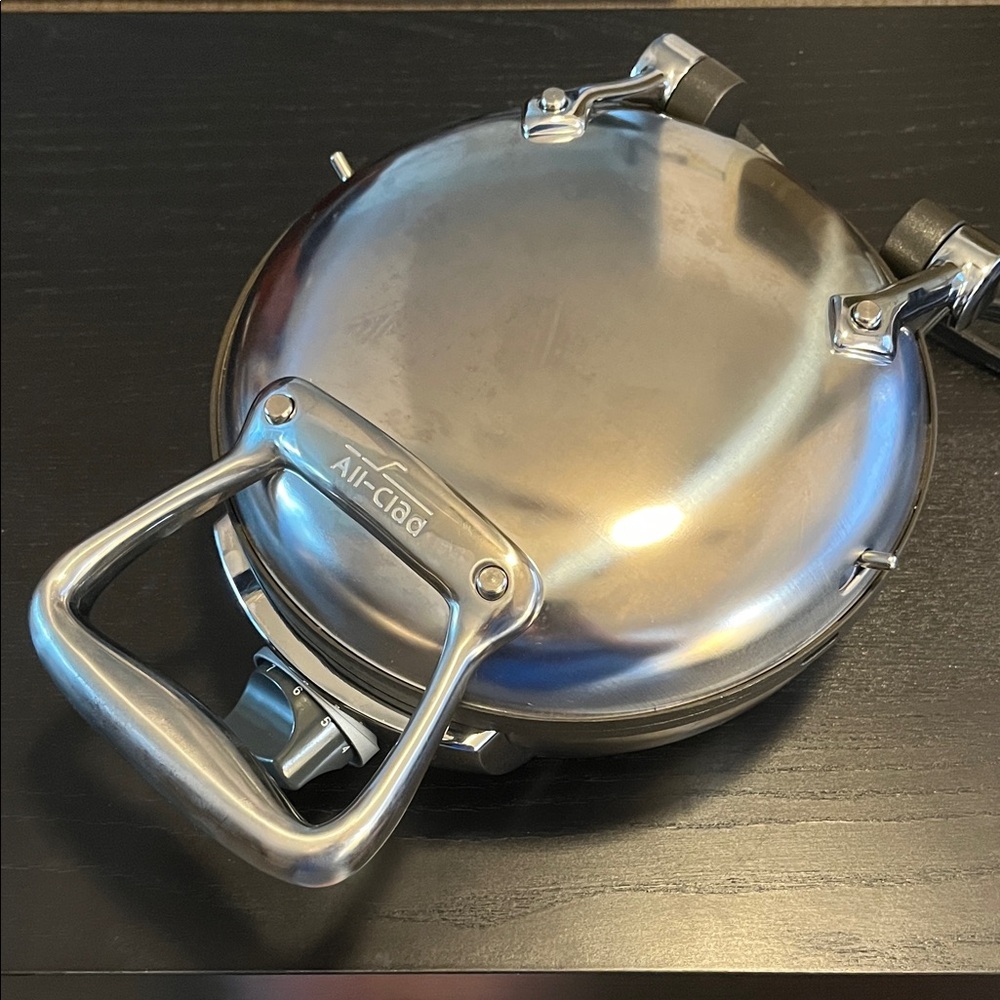 All-Clad classic round Stainless Steel Waffle Maker - Silver (used once)